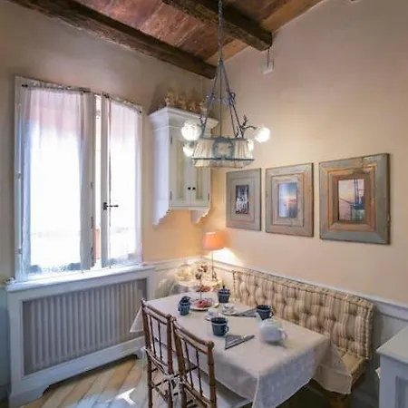 Апартаменты Casa Beeth Болонья